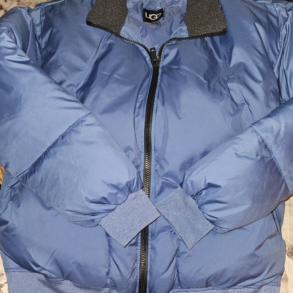 Ugg puffer jacket xl